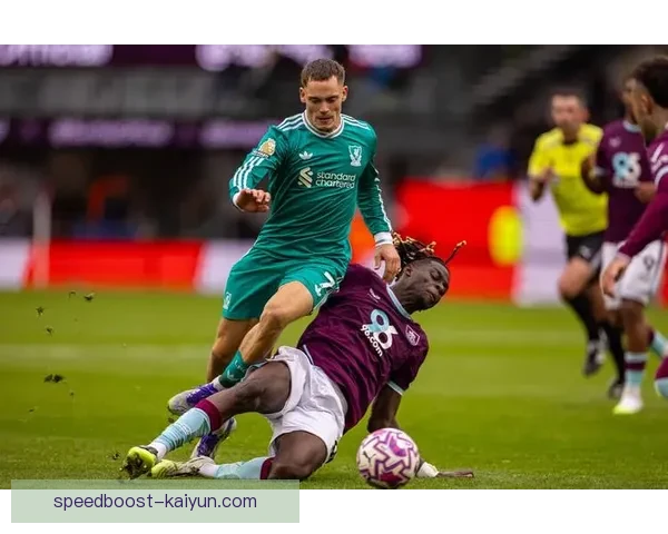 英超伯恩利球迷抗议行动持续发酵，关注度逐渐提升